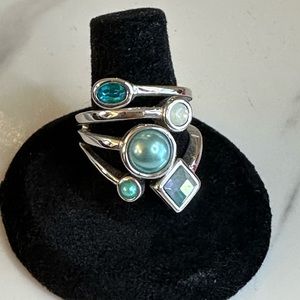 Lia Sophia ring aprx sz 6.5